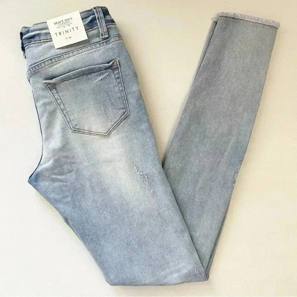 Brave Soul Skinny Jeans Beaded Distressed Denim Stretch Light Blue Size 27 4 NWT - Picture 14 of 16